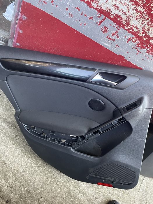Кори за врати  VW Golf 6