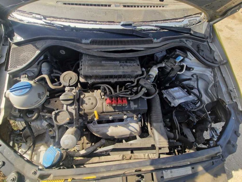 VW Polo 1.6 газ /бензин за части