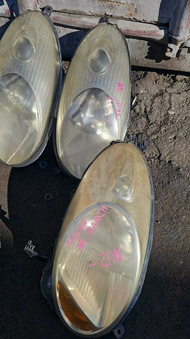 Фары на Nissan Micra