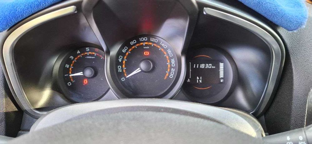 Продаётся Lada XRay 2019 года 1.8 автомат коробка