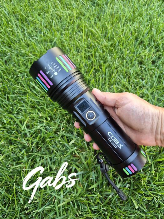 Мощен алуминиев  LED фенер COBA CB-W517 ,2000м