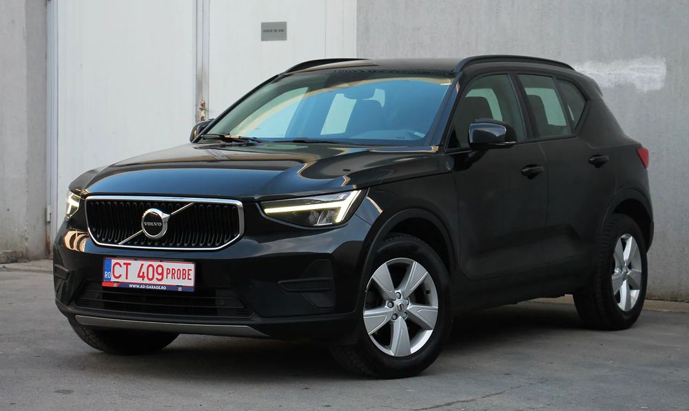 Volvo XC 40 FaceLift2023-Distronic-LaneAssist-SideAssist-Carlig-TVA Deductibil