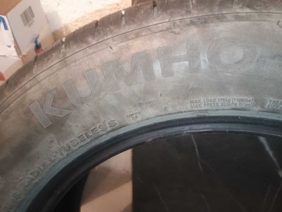Vând 4 buc.anvelope/ cauciucuri KUMHO CRUGEN de vara