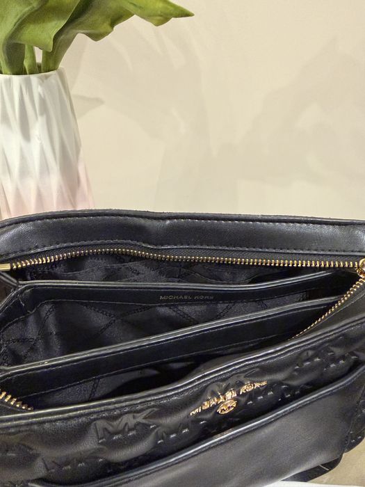 Оригинална дамска чанта Michael Kors