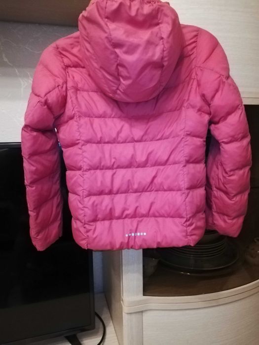 UNIQLO ,куртка детская на девочку