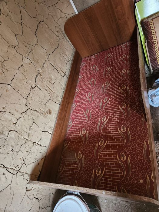 Продам Кровать б/у