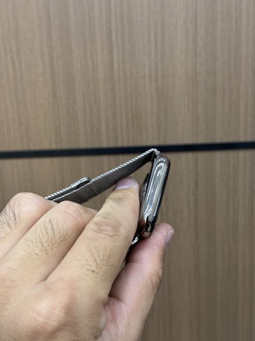 Apple Watch 10 46 mm milanese Loop