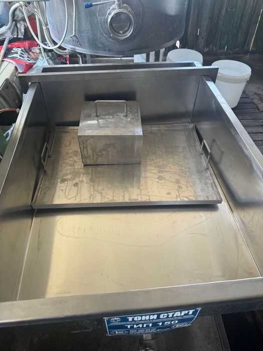 Пастьоризатор за мляко с капацитет 150 литра + сиренарска вана