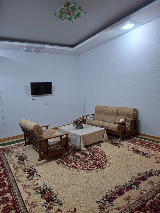 Талабалар учун ижарада уй.Хостел