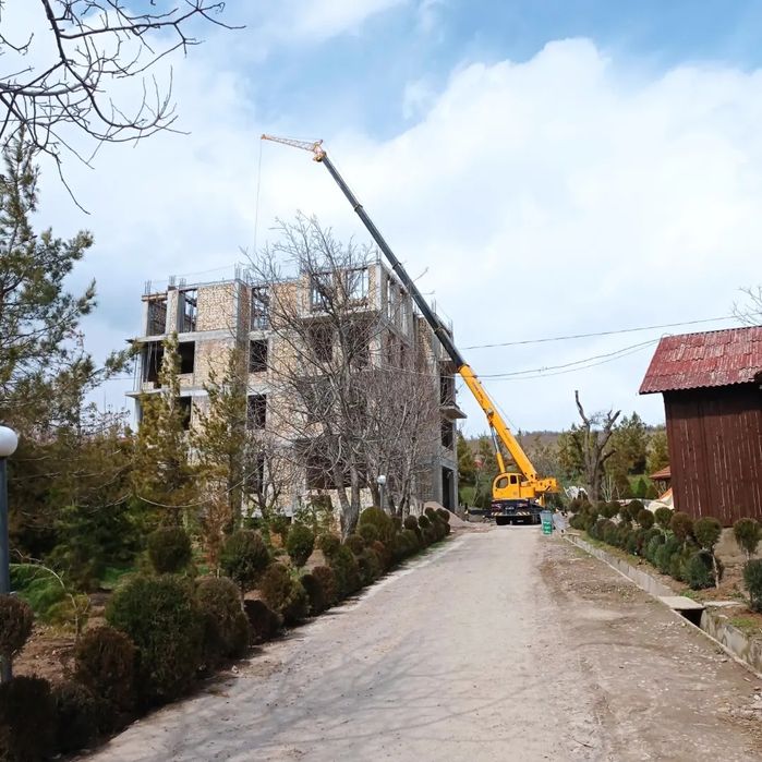 Автокран услуги от 25 до 100 тонн