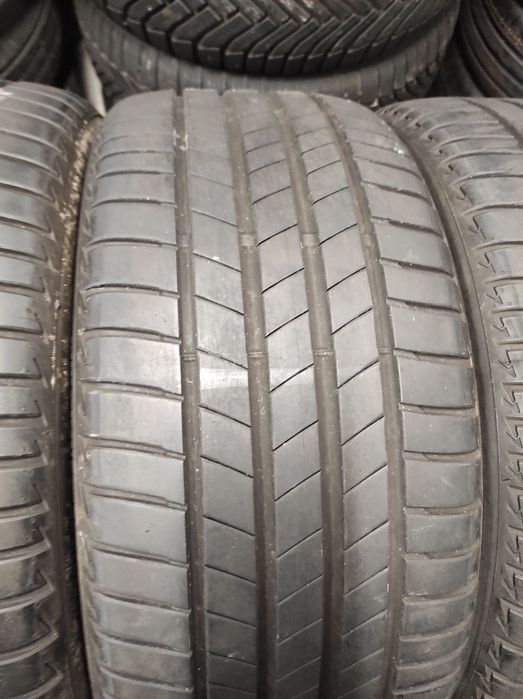 245/40/19 Bridgestone Дот.4724