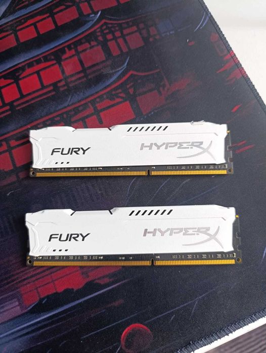 Продам оперативную память ОЗУ DDR 3 2*8 Gb 1866Mhz