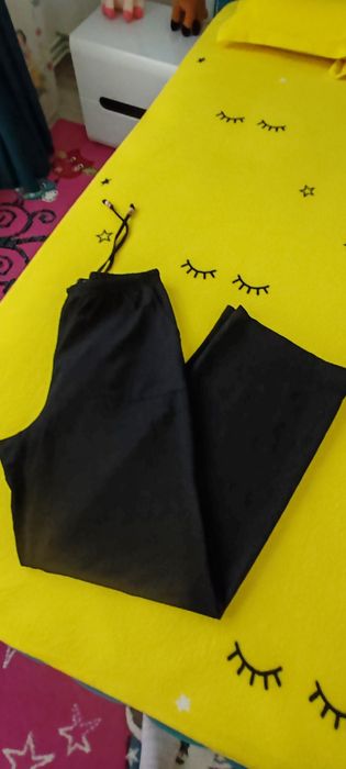 Pantaloni damă L