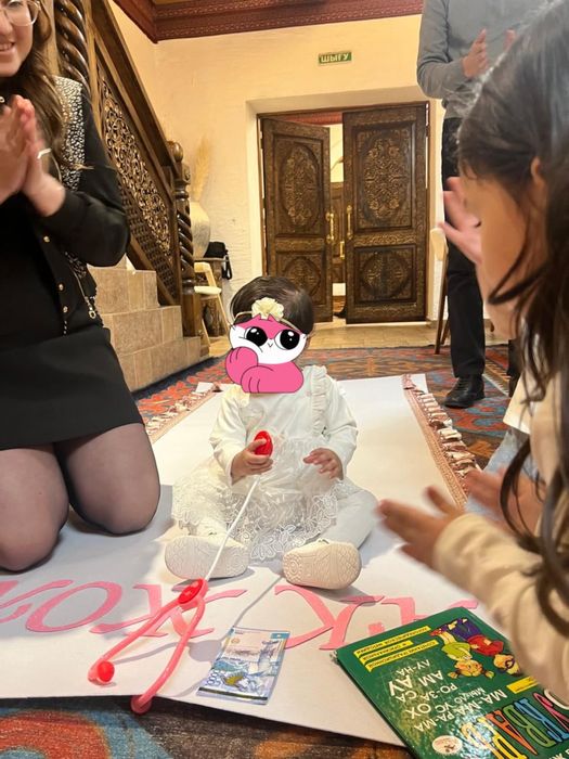 Продам платье для девочки