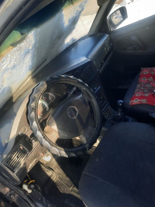 Nex 2 1.6 xama zapchasi bor kimga nima kerak bulsa suyib xam berman