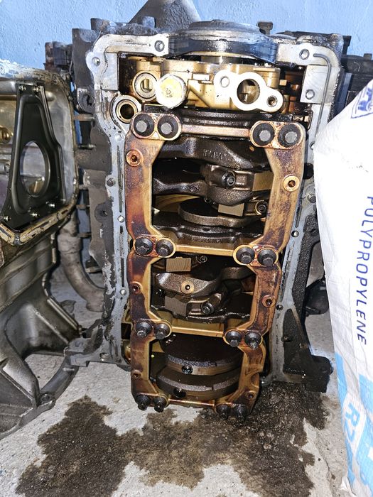 Продам мотор VQ35DE