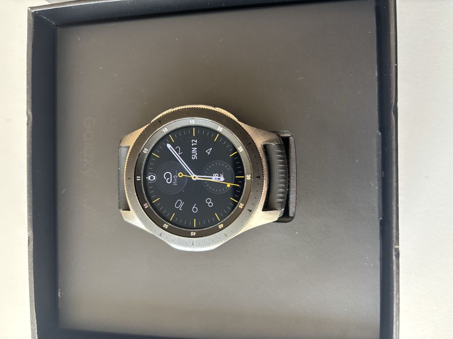 Samsung Galaxy watch Като НОВ