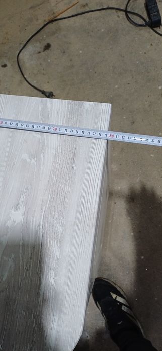 Чисто нов ъглов шкаф