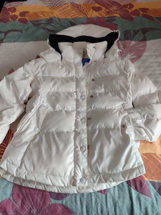 Куртки девочкам 140 рост