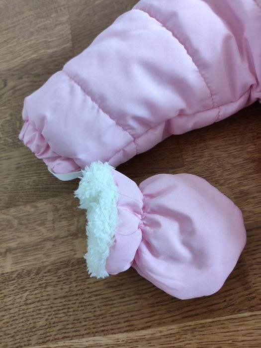 Шушляково космонавтче за дете около 18 месеца