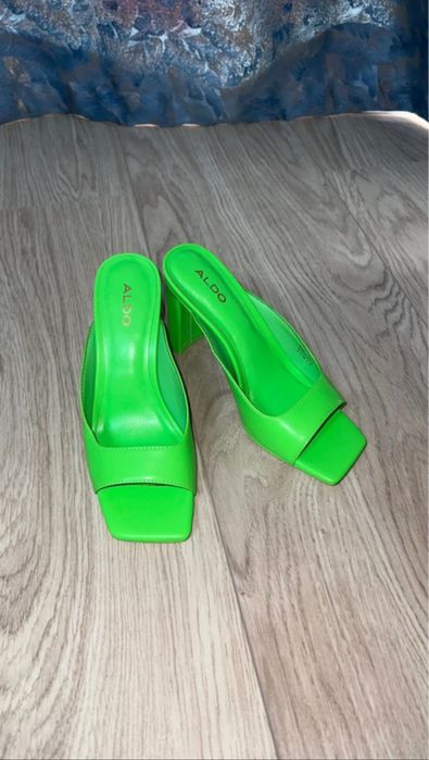 Papuci verde neon Aldo