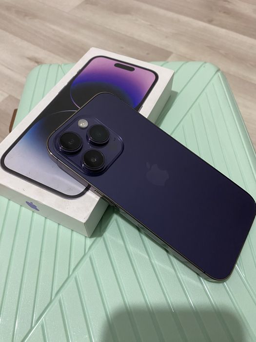 Срочно продам Iphone 14 pro