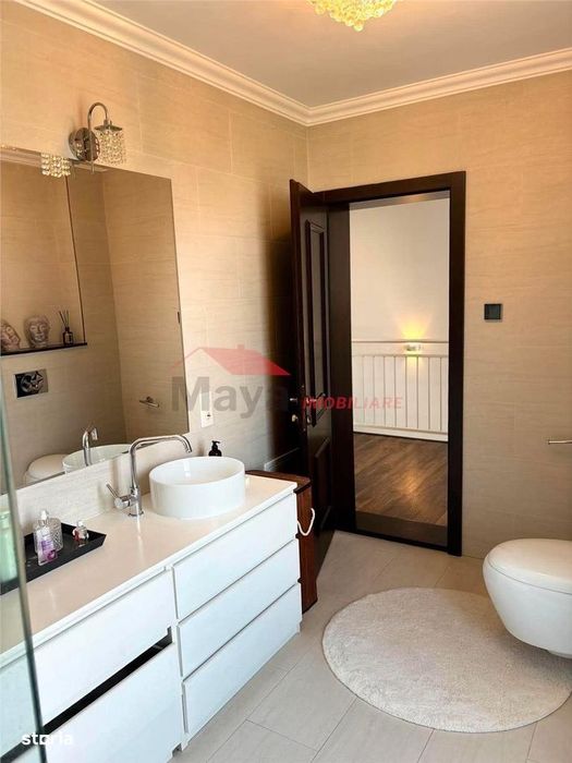 Casa tip Duplex, zona Rompetrol