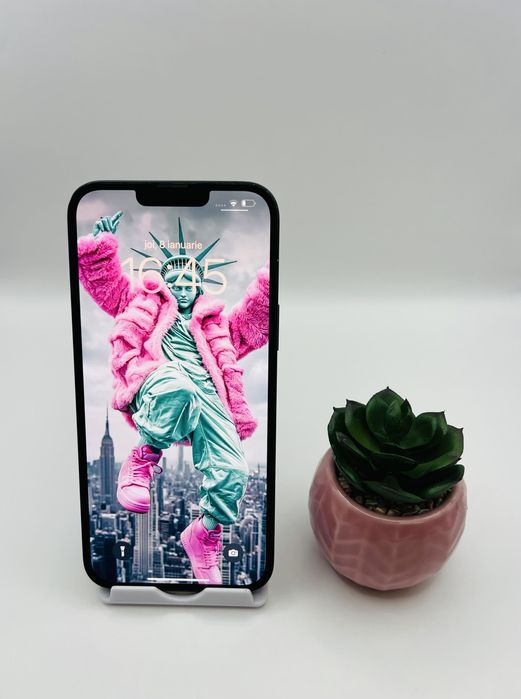 Vând /Schimb 14 Plus negru 100% baterie originala impecabil