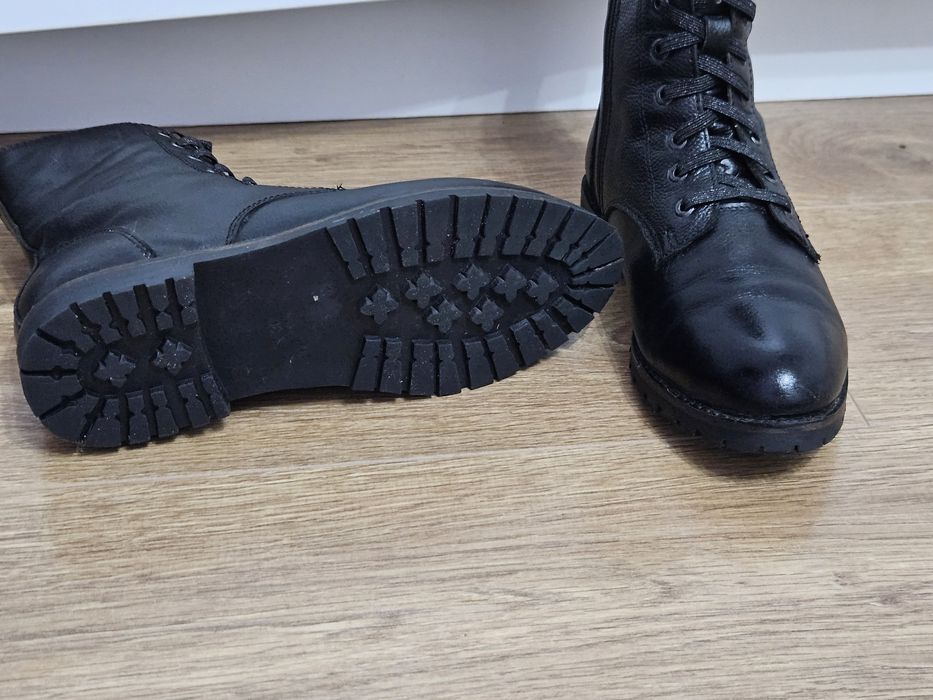 Ghete piele mar. 38