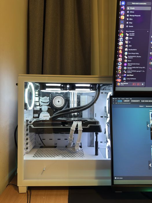 Setup Gaming – Ryzen 7 5700X | RX 6750 XT | 32GB RAM | 2 Monitoare