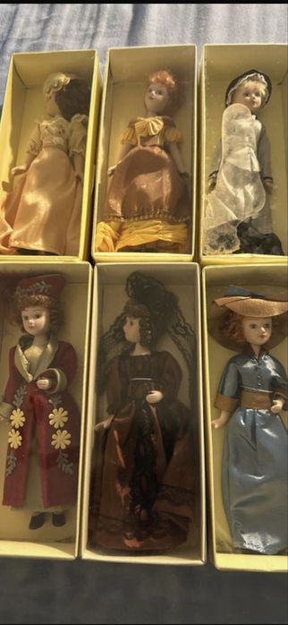 Vand papusi portelan de colectie