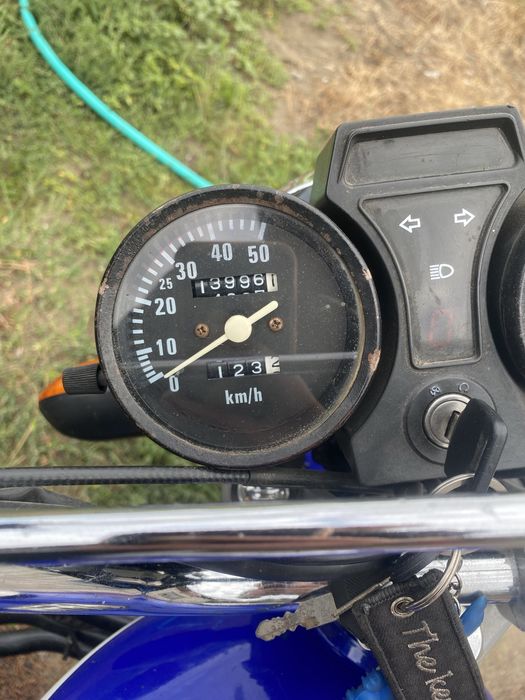 250000 Продам мопед стоит на учете