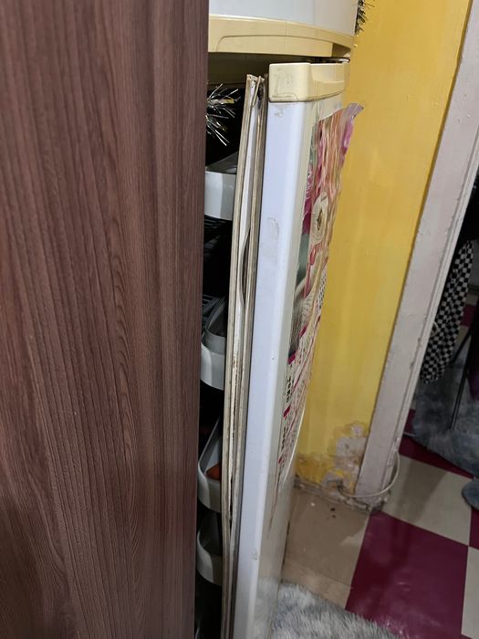 Продам холодильник за 10000