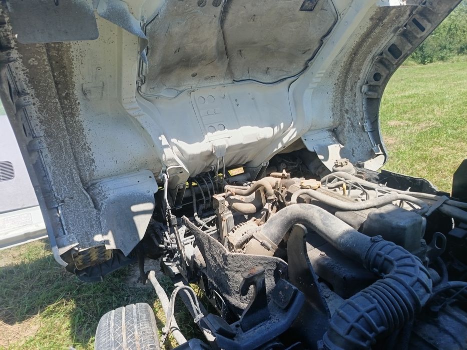 Nissan cabstar basculabil