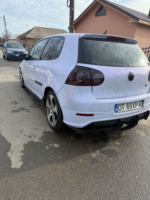 Golf 5 BKD 2.0 140 cp