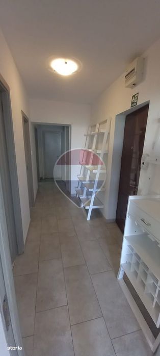 Inchiriere Apartament luminos cu 2 camere