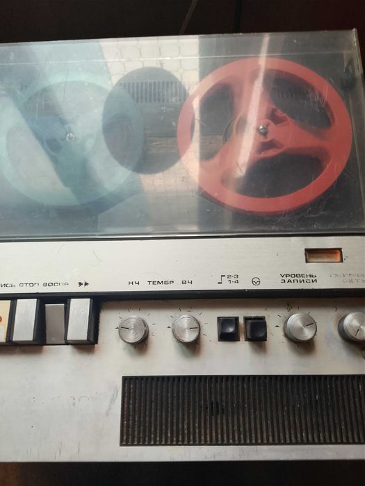 магнитофон иней 302