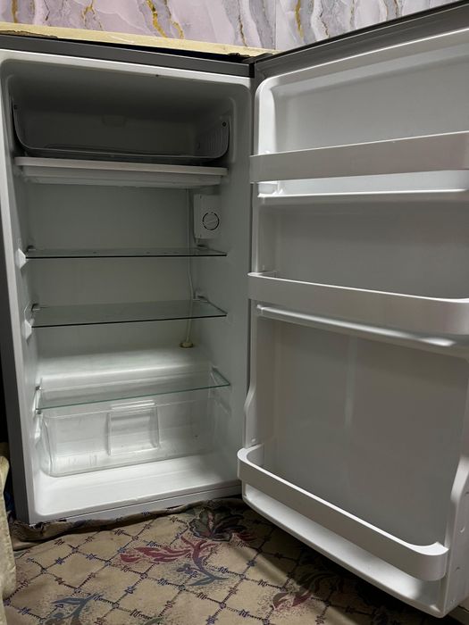 Холодильник средний