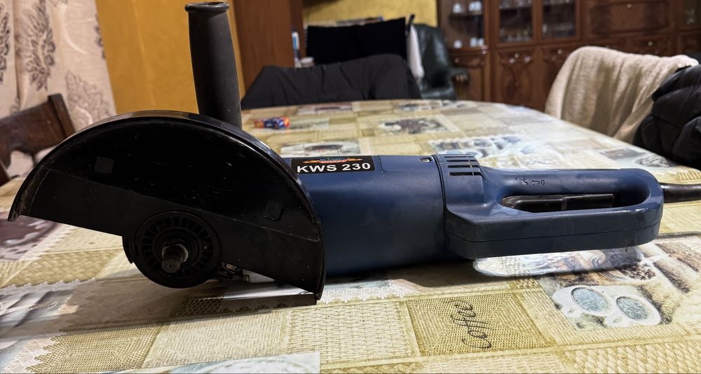 Продавам  ъглошлайф