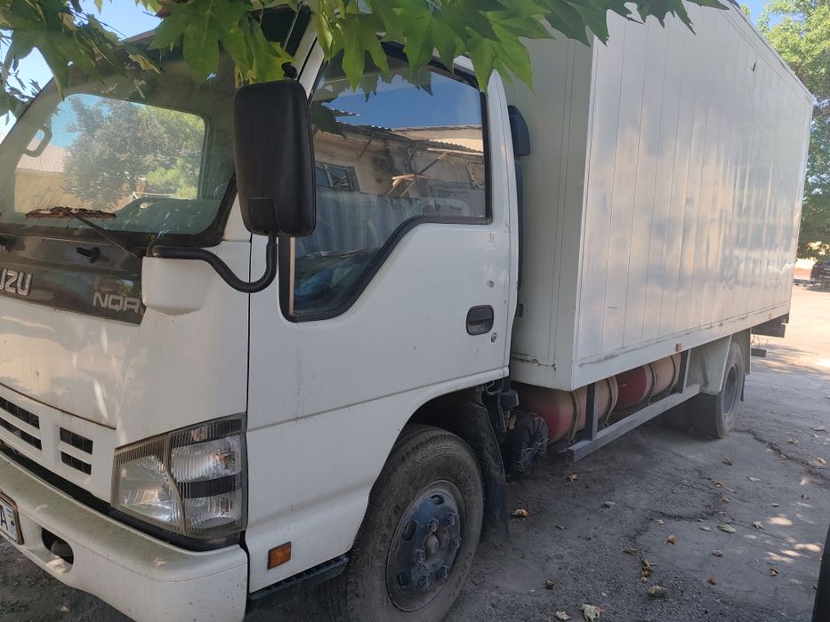 Продается автомашина ISUZU