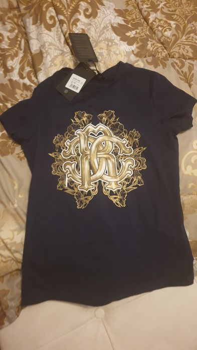 Уригинална тениска с бар код Роберто Кавали