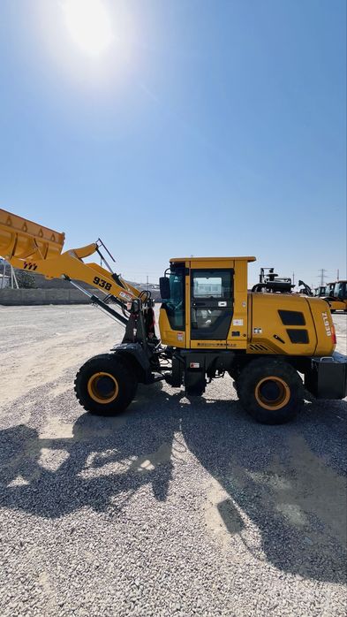 Фронталний Погрузчик 0.8 куб ZL938  1 йиллик кафолат