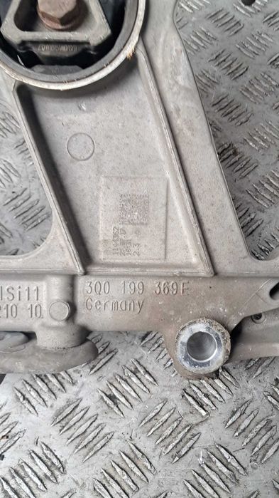 cadru motor VW Passat B8 2.0 TDI CRLB an 2017 cod 3Q0199369E