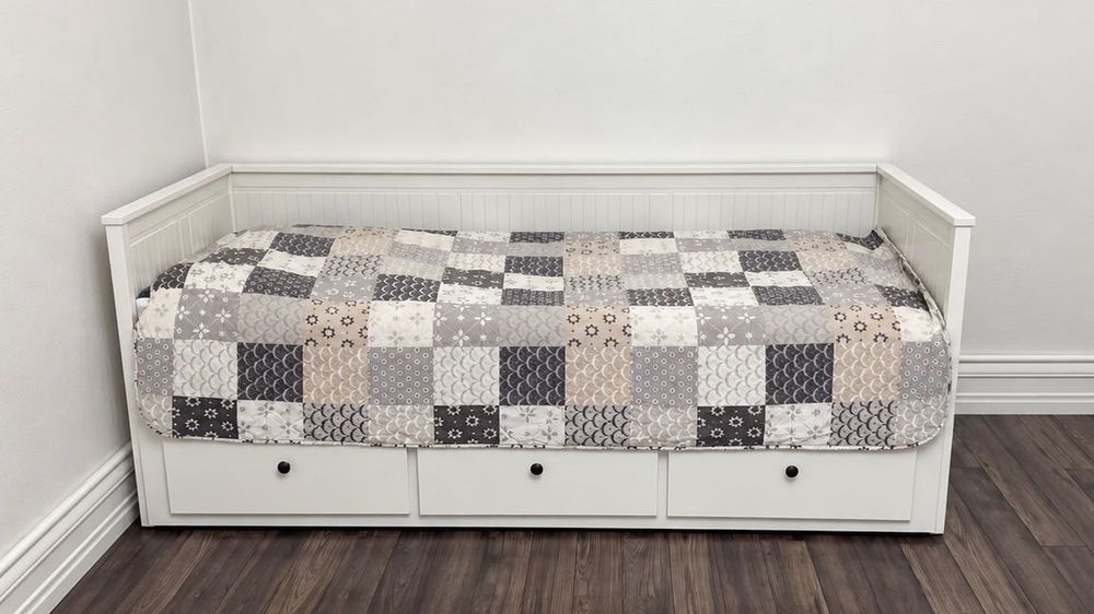 Кровать IKEA hemnes