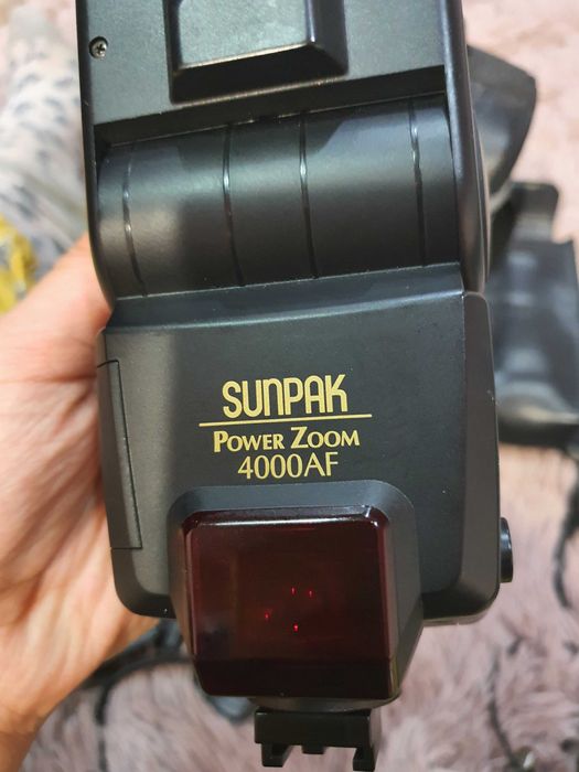 DSLR Фотоапарат Sony А350 + светкавица + дистанционно