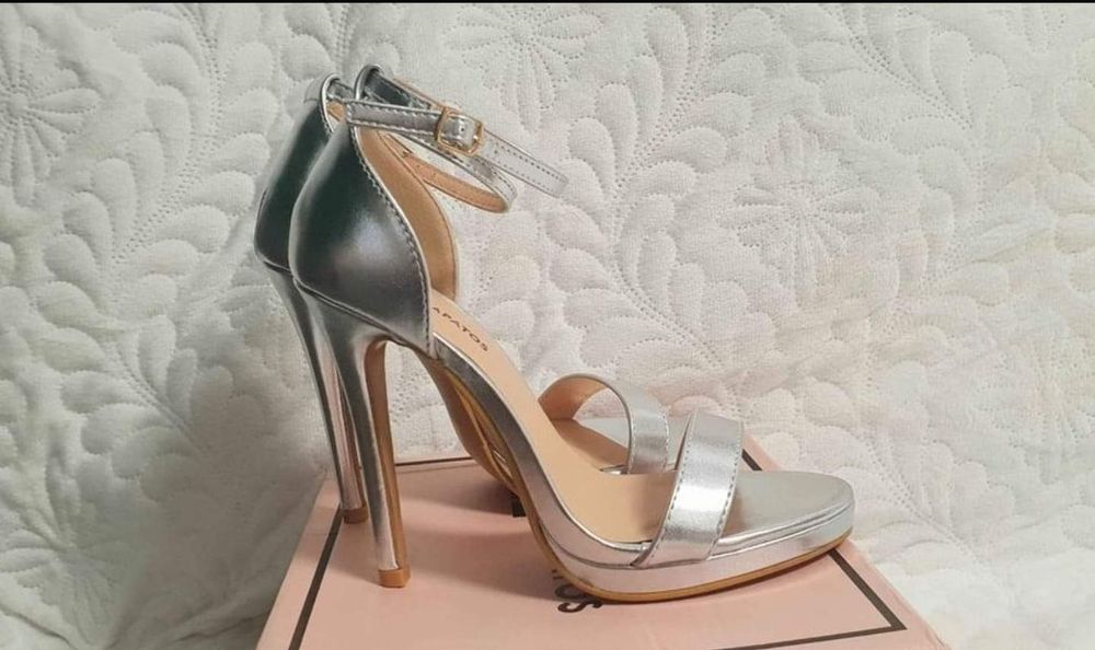 Pantofi zapatos nr 36