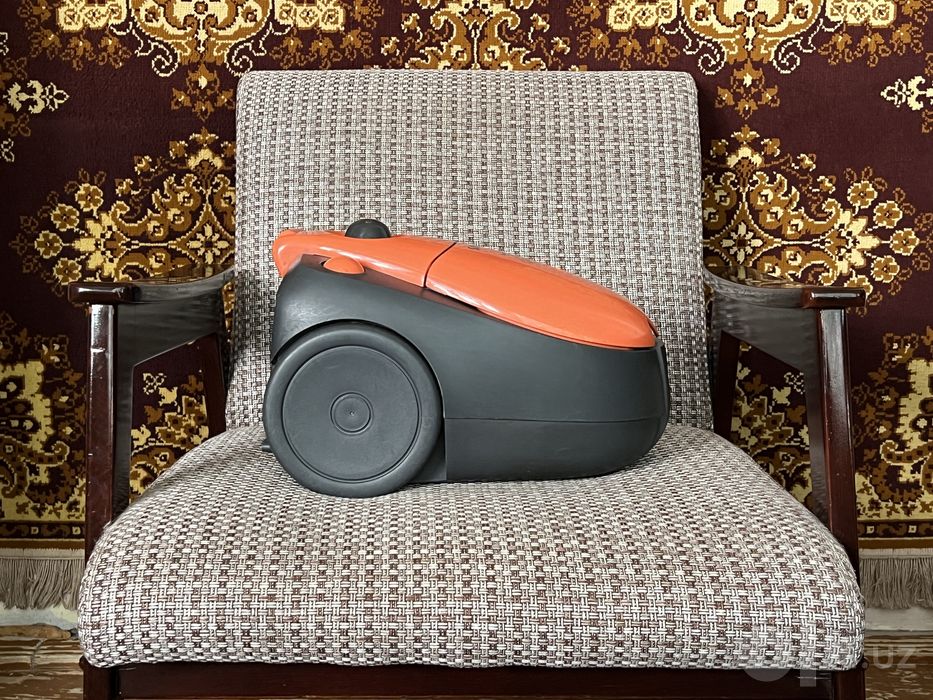 Пылесос Philips FC8390