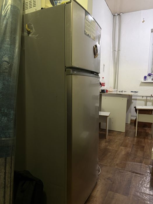 Продается Холодильник