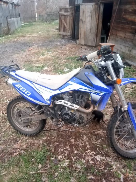 Продам самодельный трактора и мотоцикл индуро 200