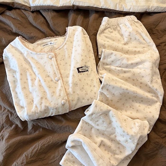 Теплая пижама 42р